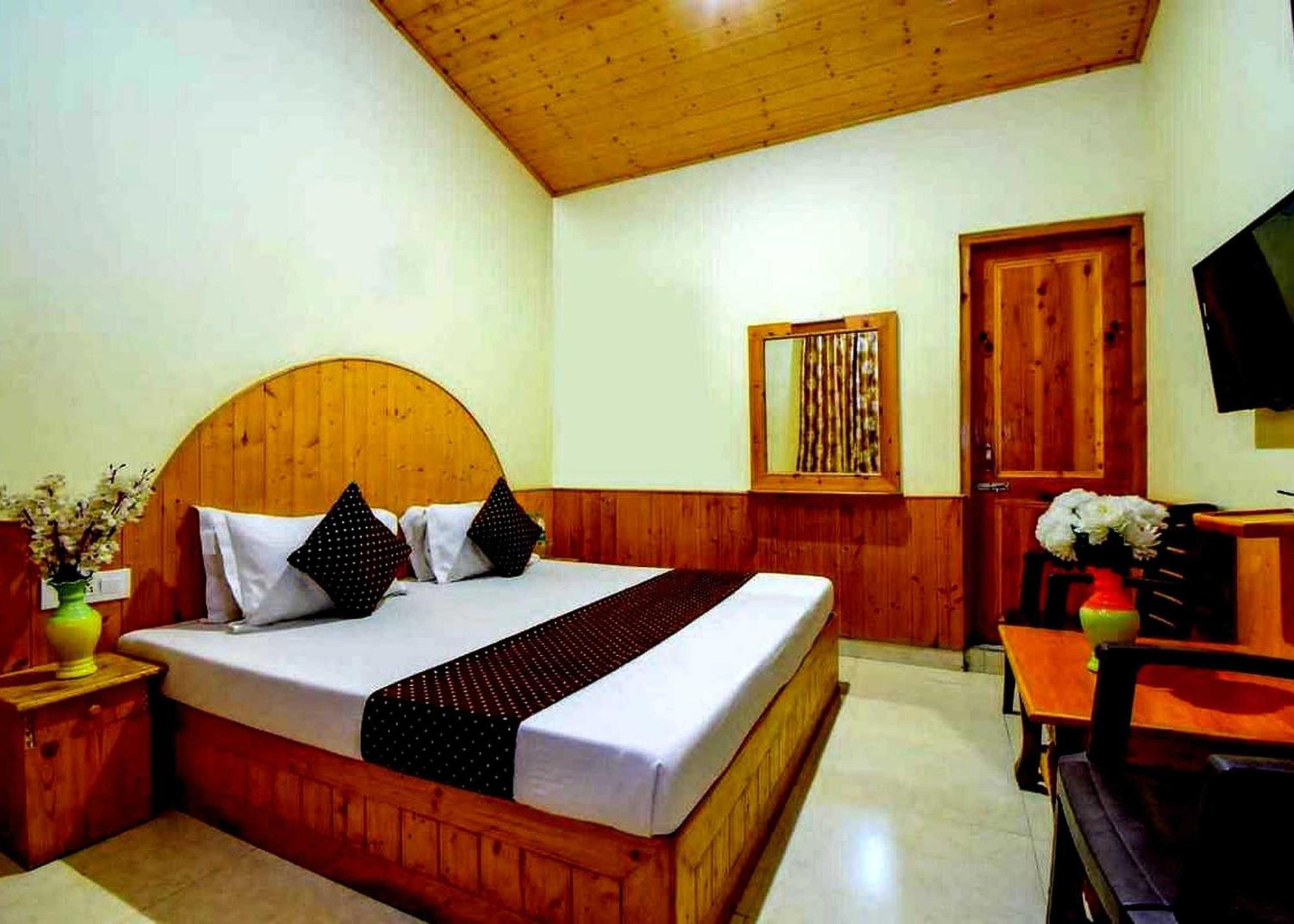 Oyo Flagship 82405 Cochin Villa Manāli Zewnętrze zdjęcie